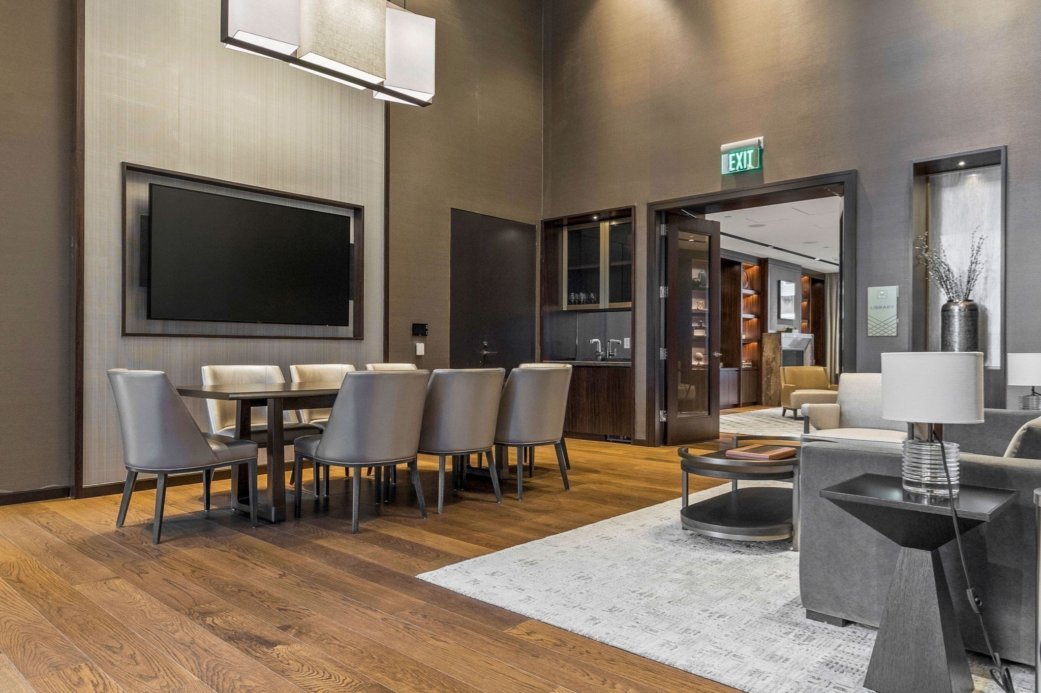 135 Seaport Blvd # 2007