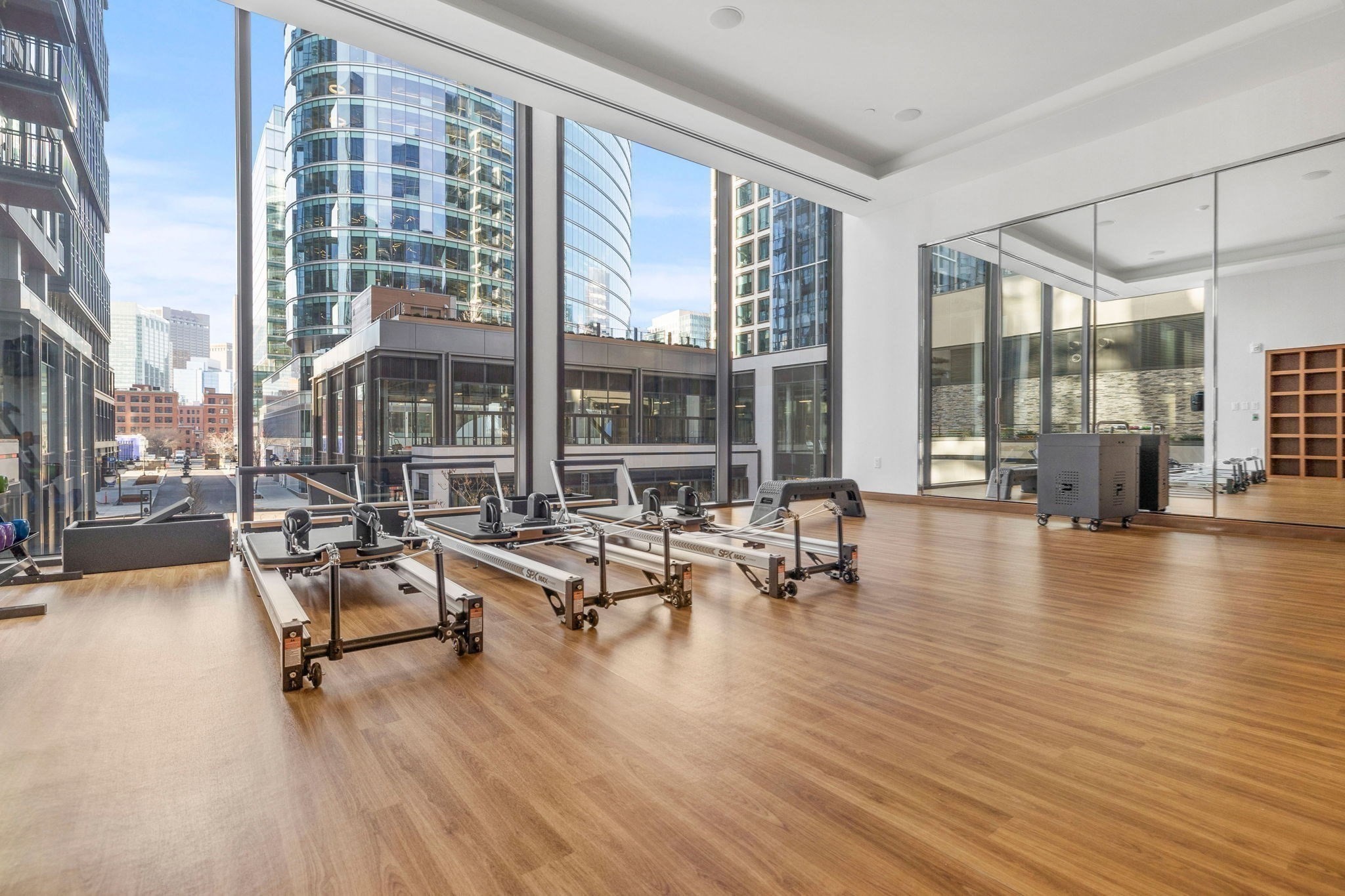 135 Seaport Blvd # 2007