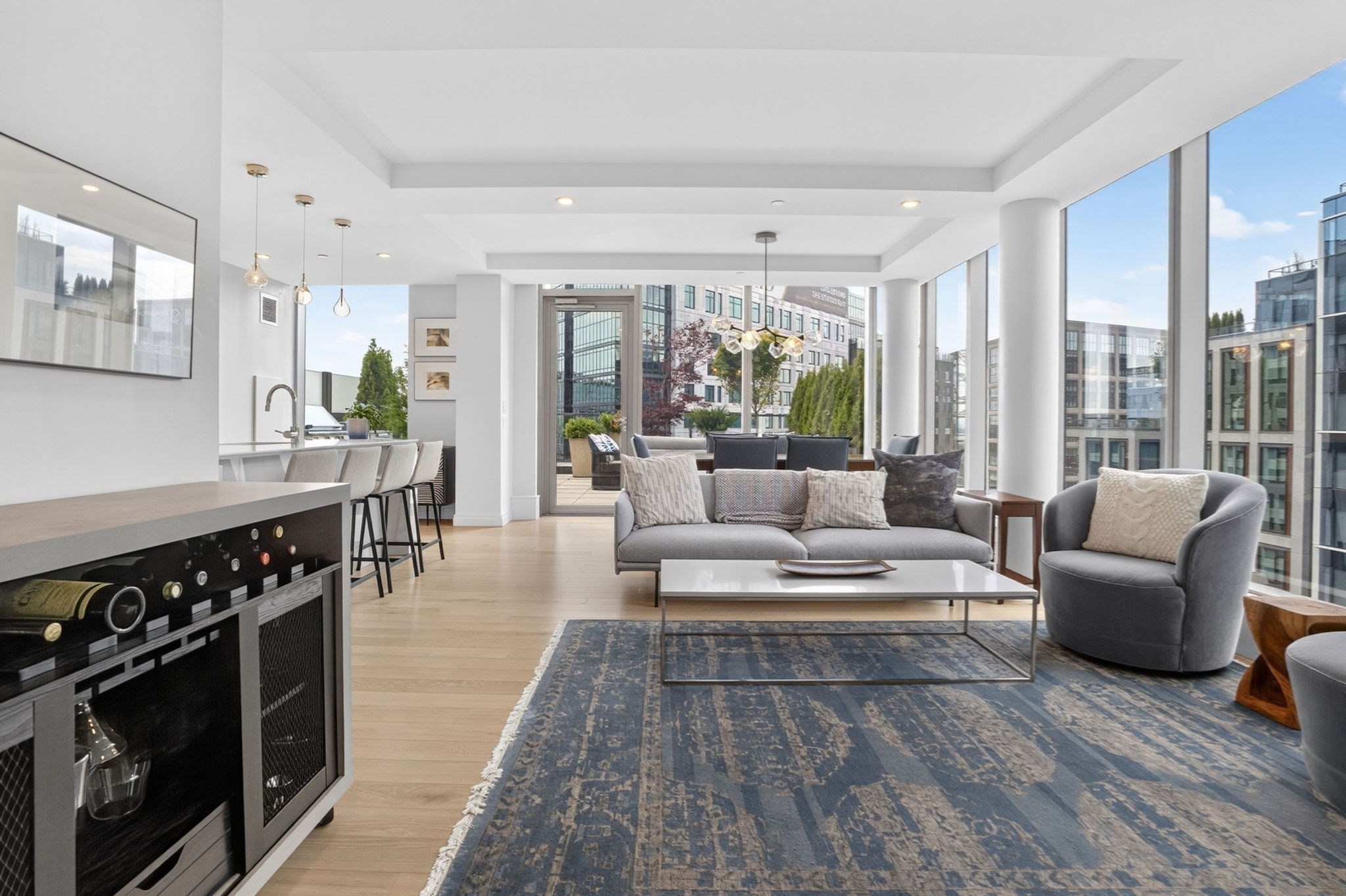 135 Seaport Blvd # 2007