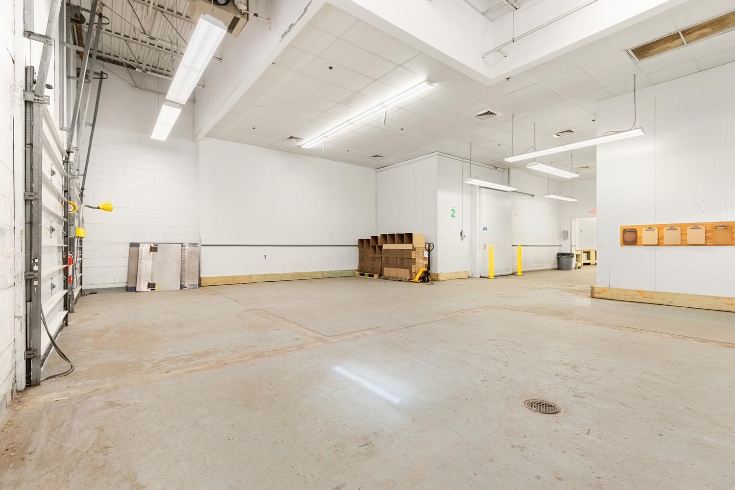 11 Commercial St # 11