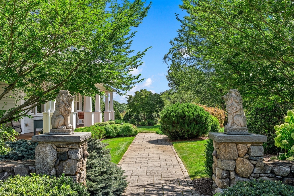 8 Border St