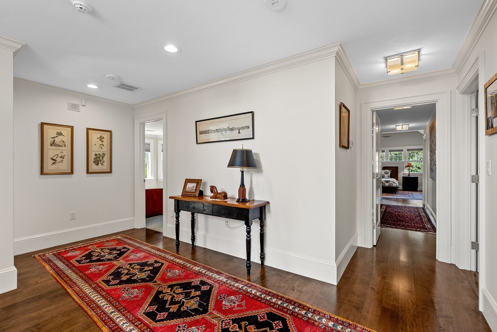 8 Border St