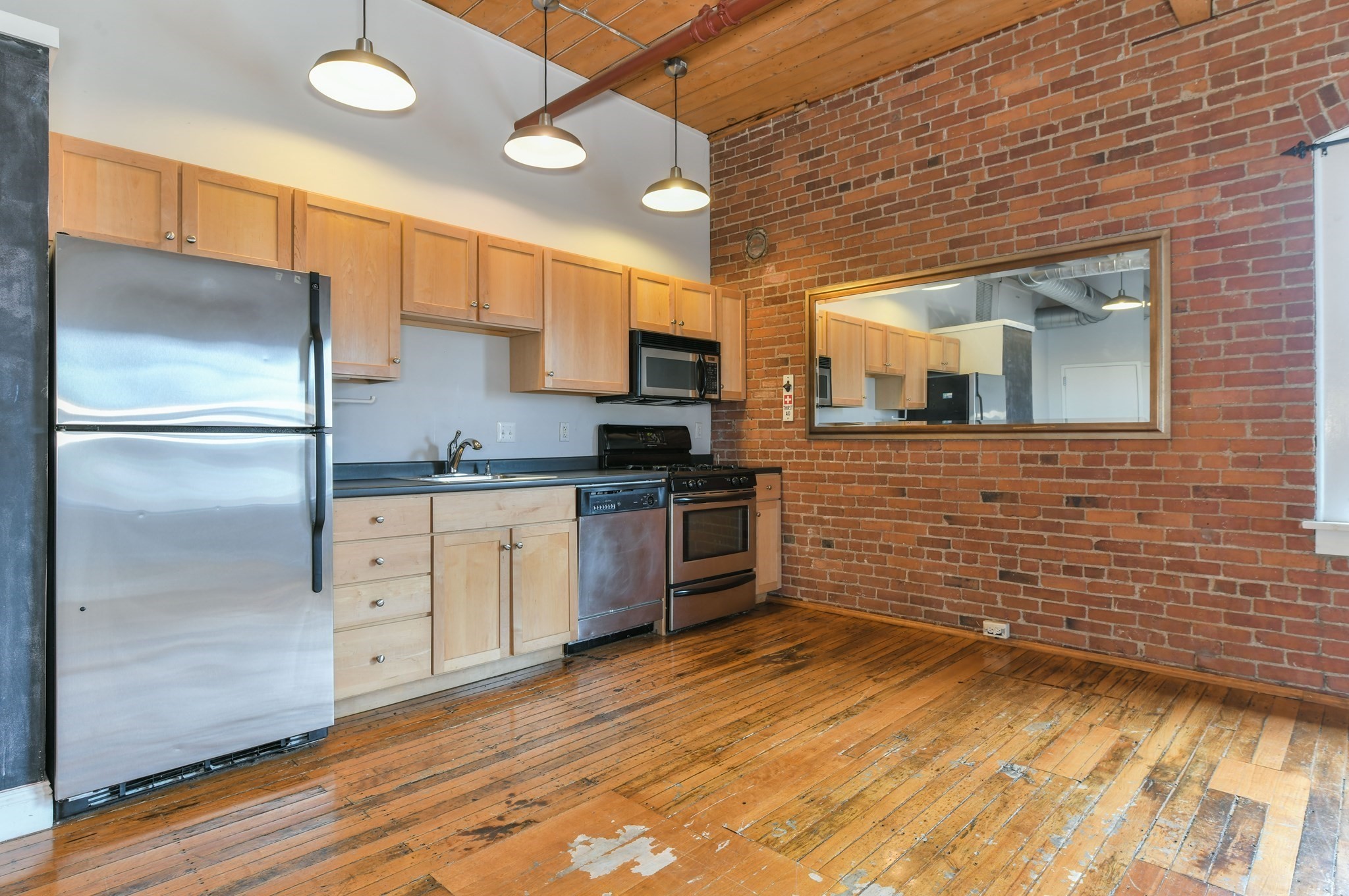 244 Brighton Ave # 406