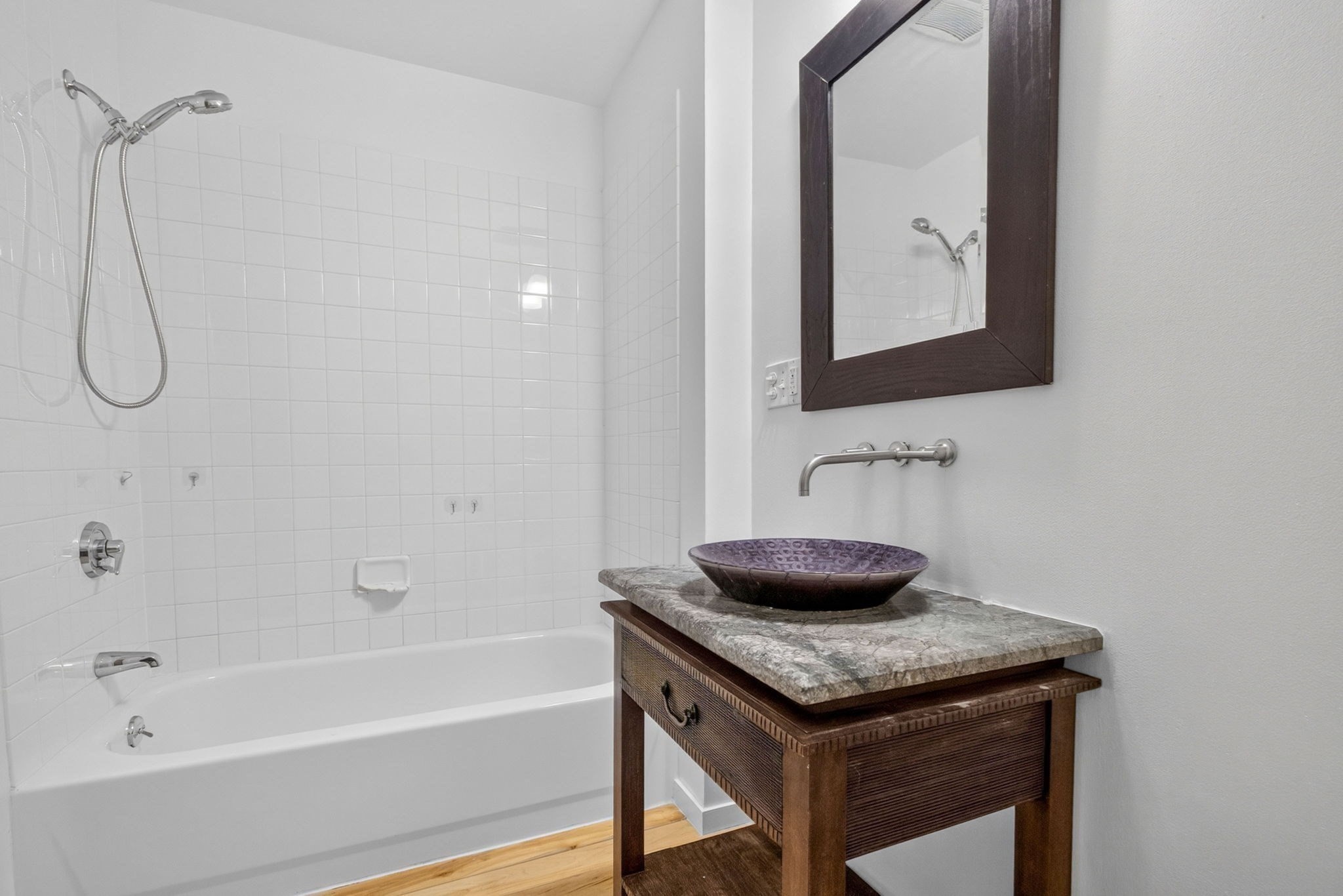 21 Wormwood St # 515