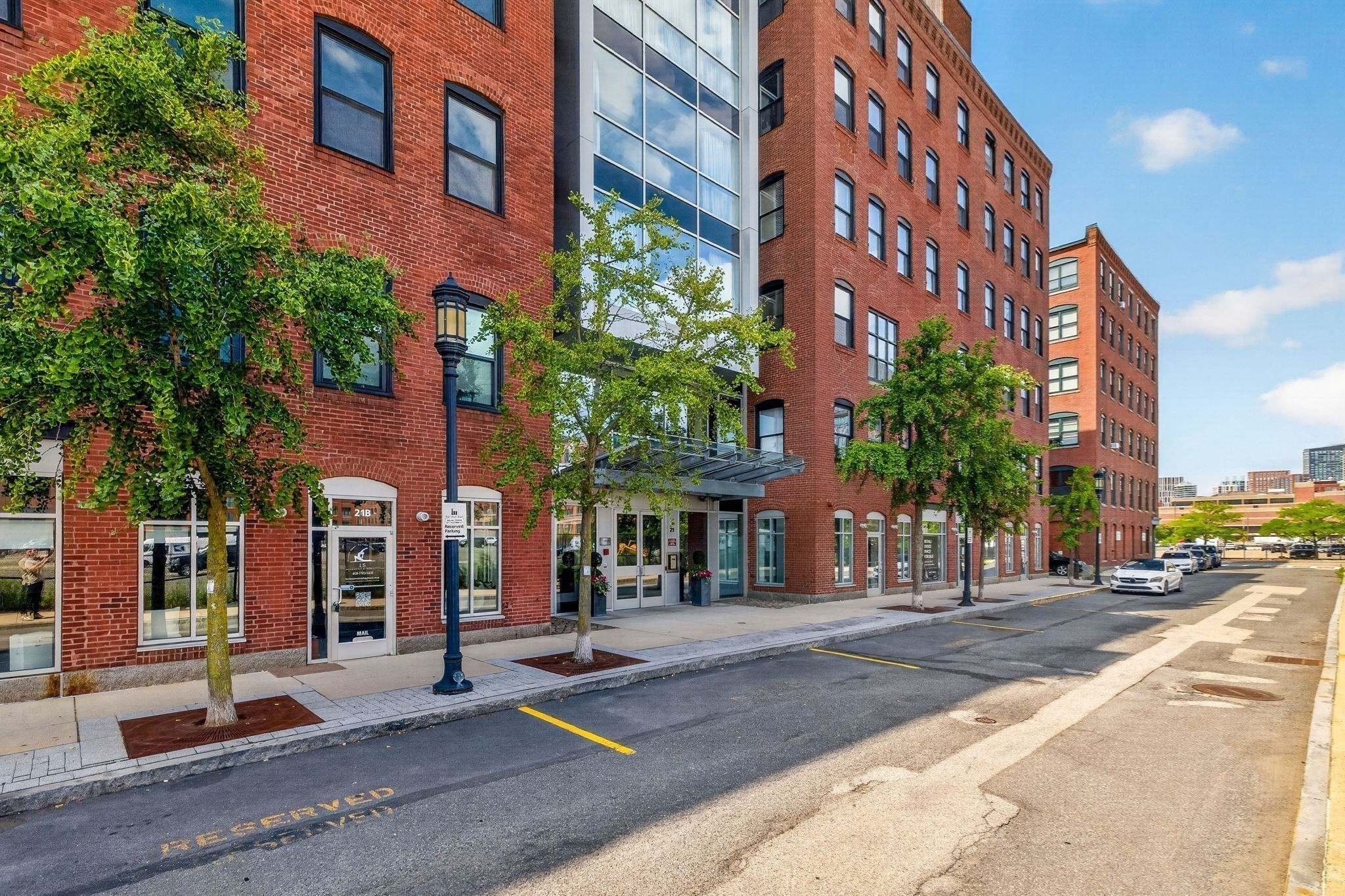 21 Wormwood St # 515