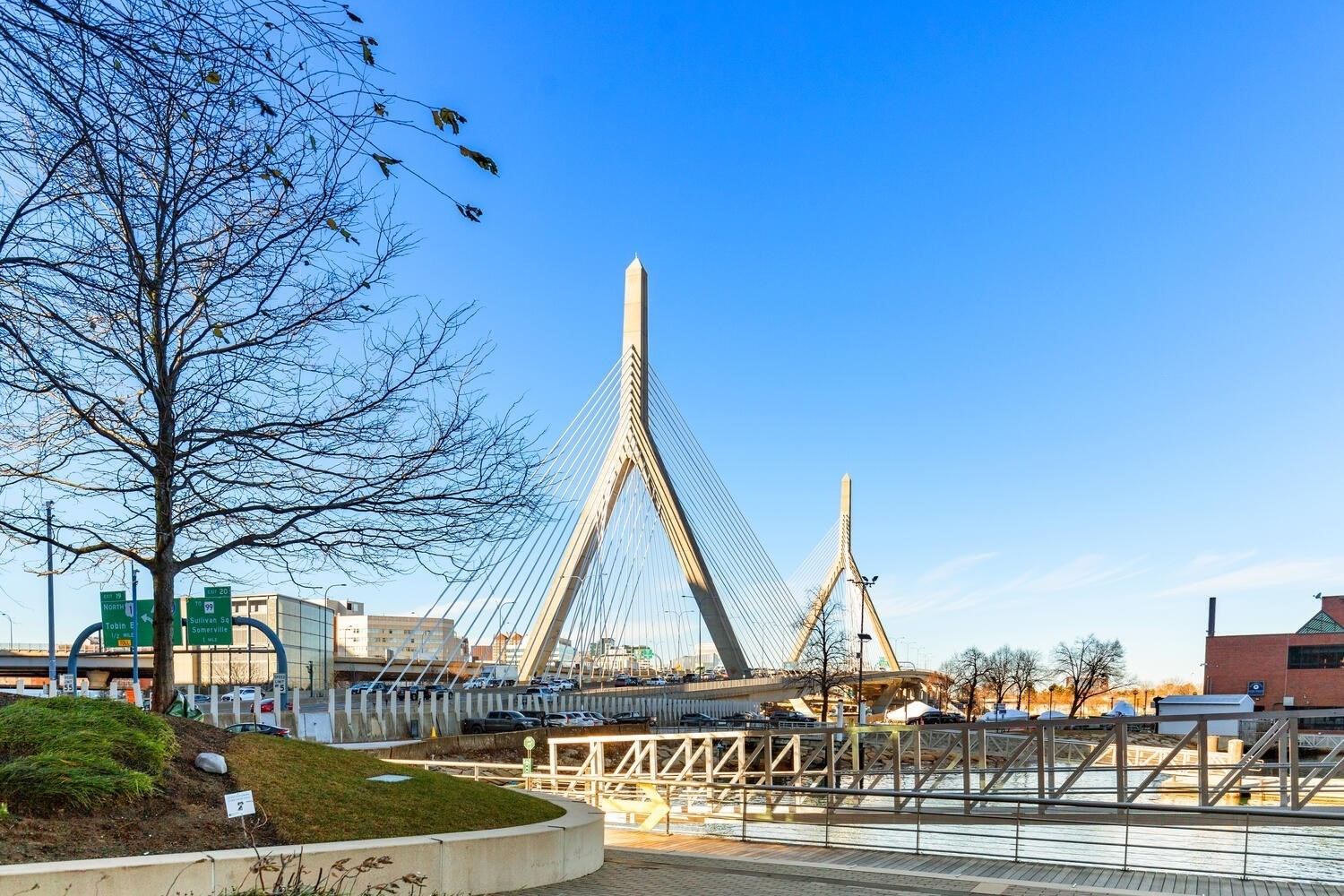 100 Lovejoy Wharf # H Unit: 8-H
