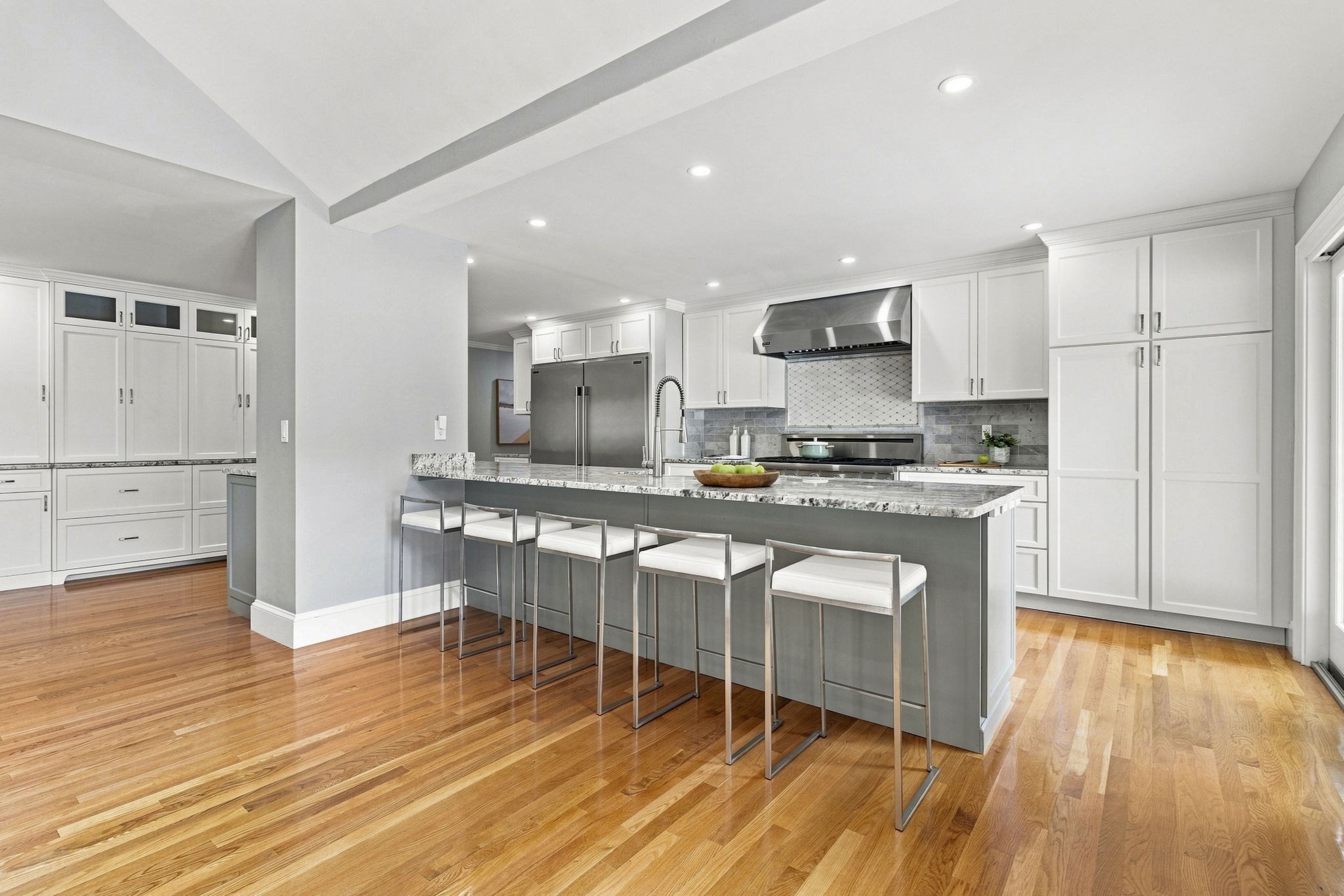 32 Parkvale Rd