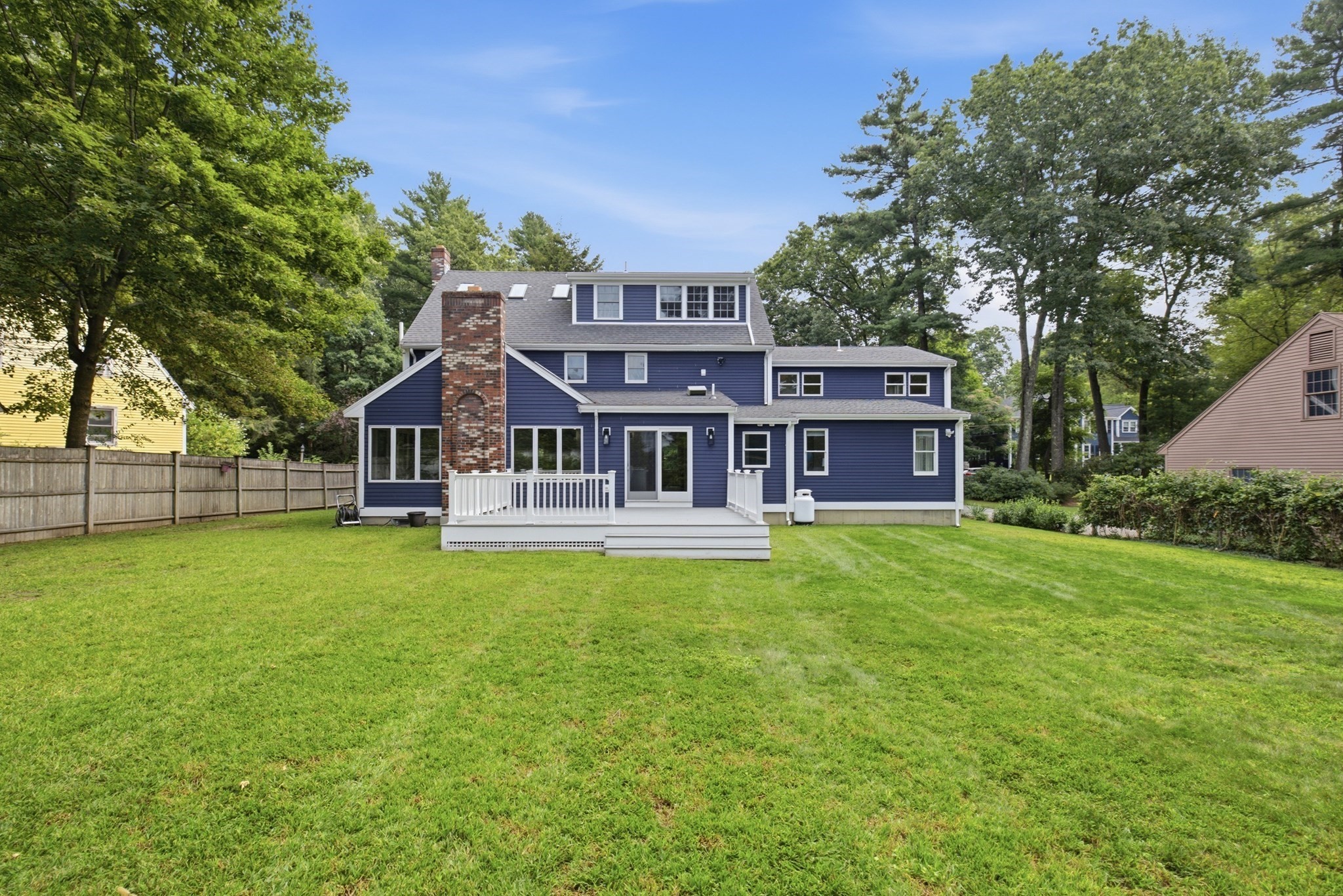 32 Parkvale Rd