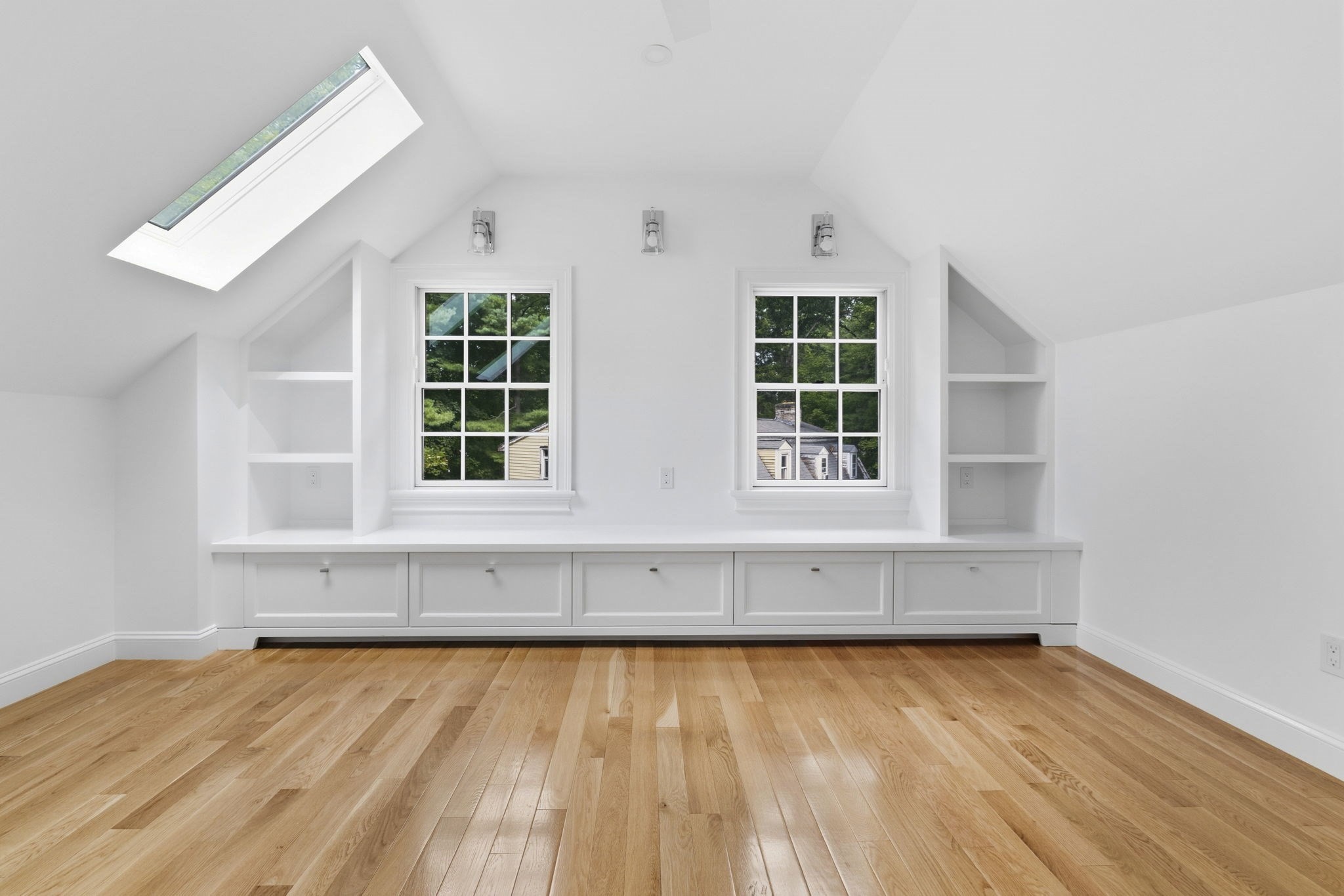 32 Parkvale Rd