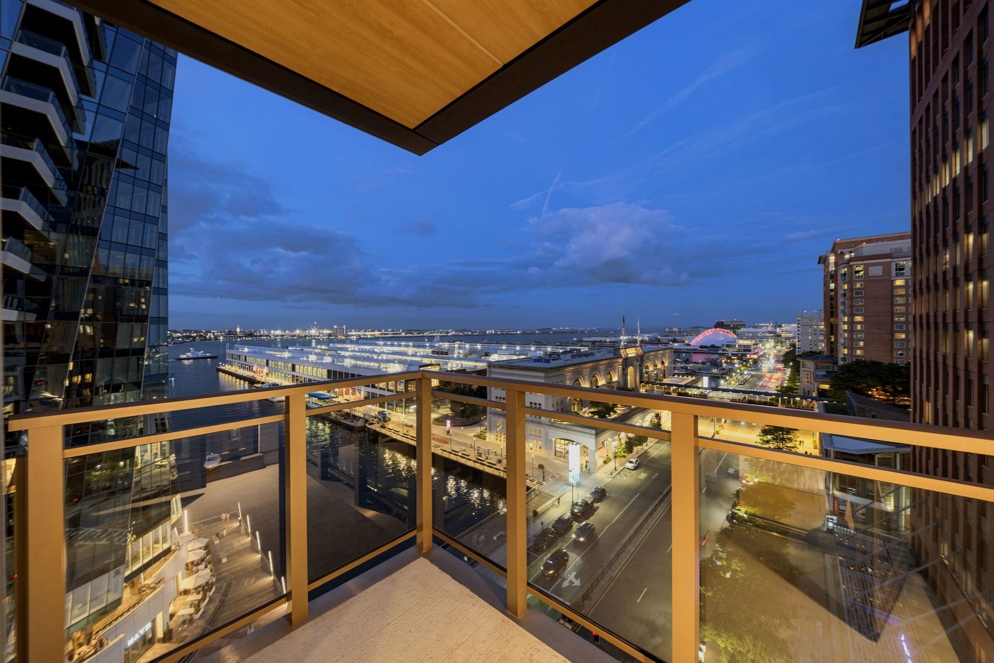 133 Seaport Blvd # 1122