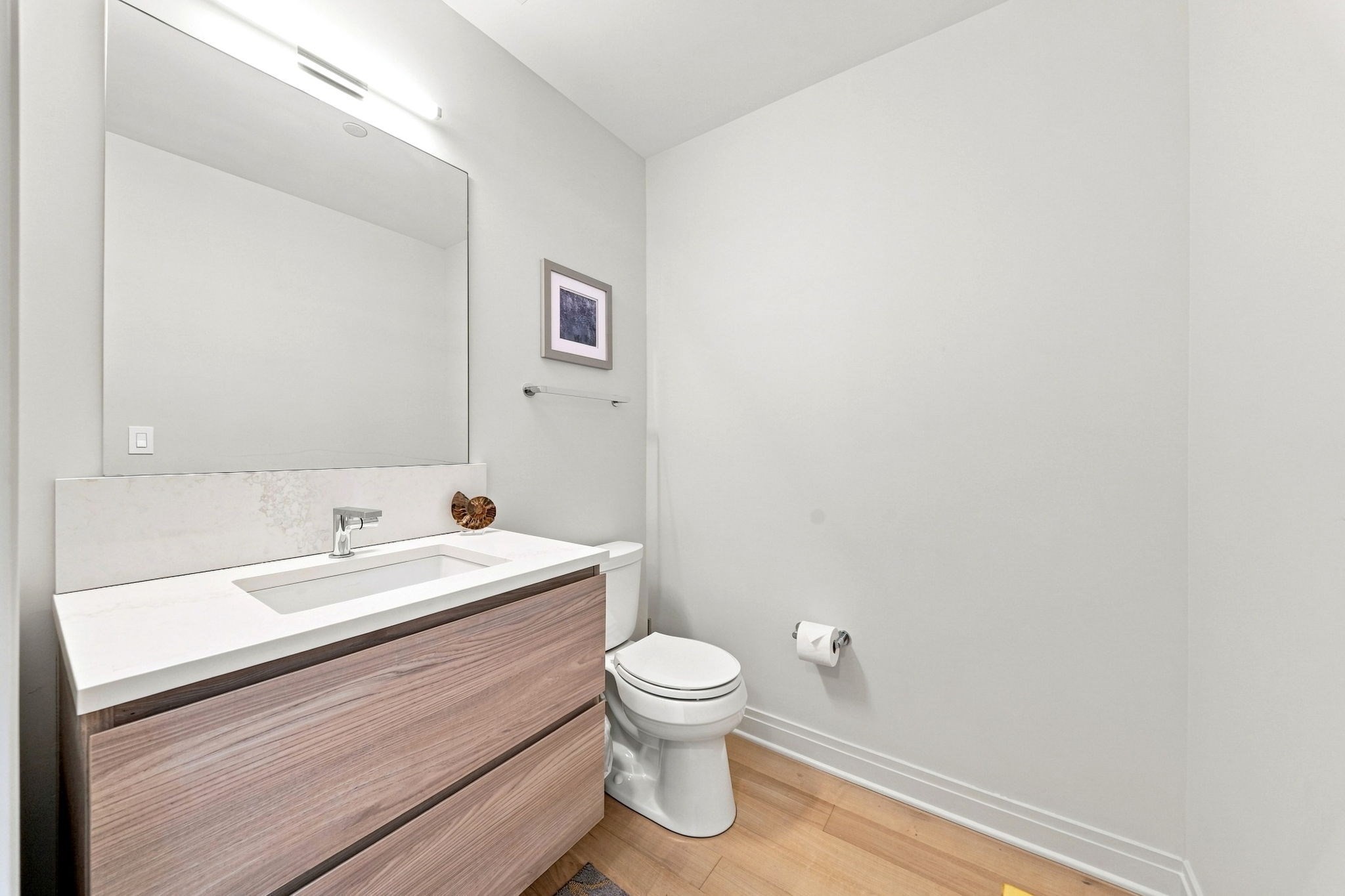 133 Seaport Blvd # 1122
