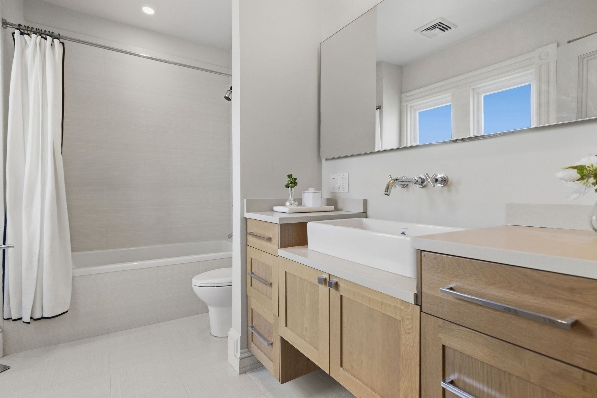 201 Savin Hill Ave # 2