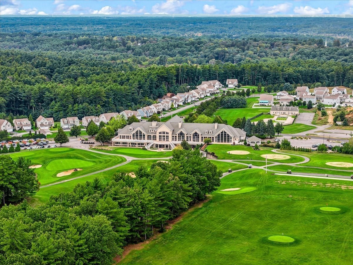 300 Country Club Way