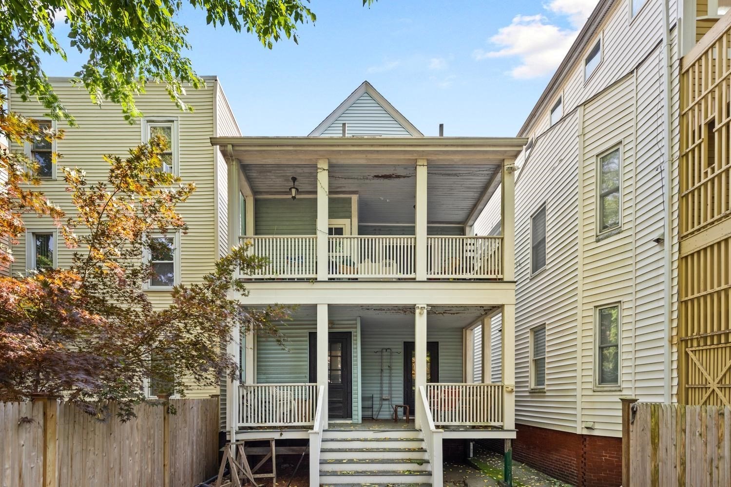 11 Howard St # 1