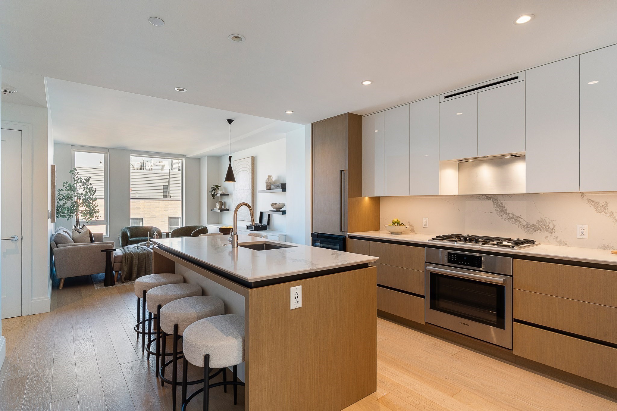 380 Harrison Ave # 1122