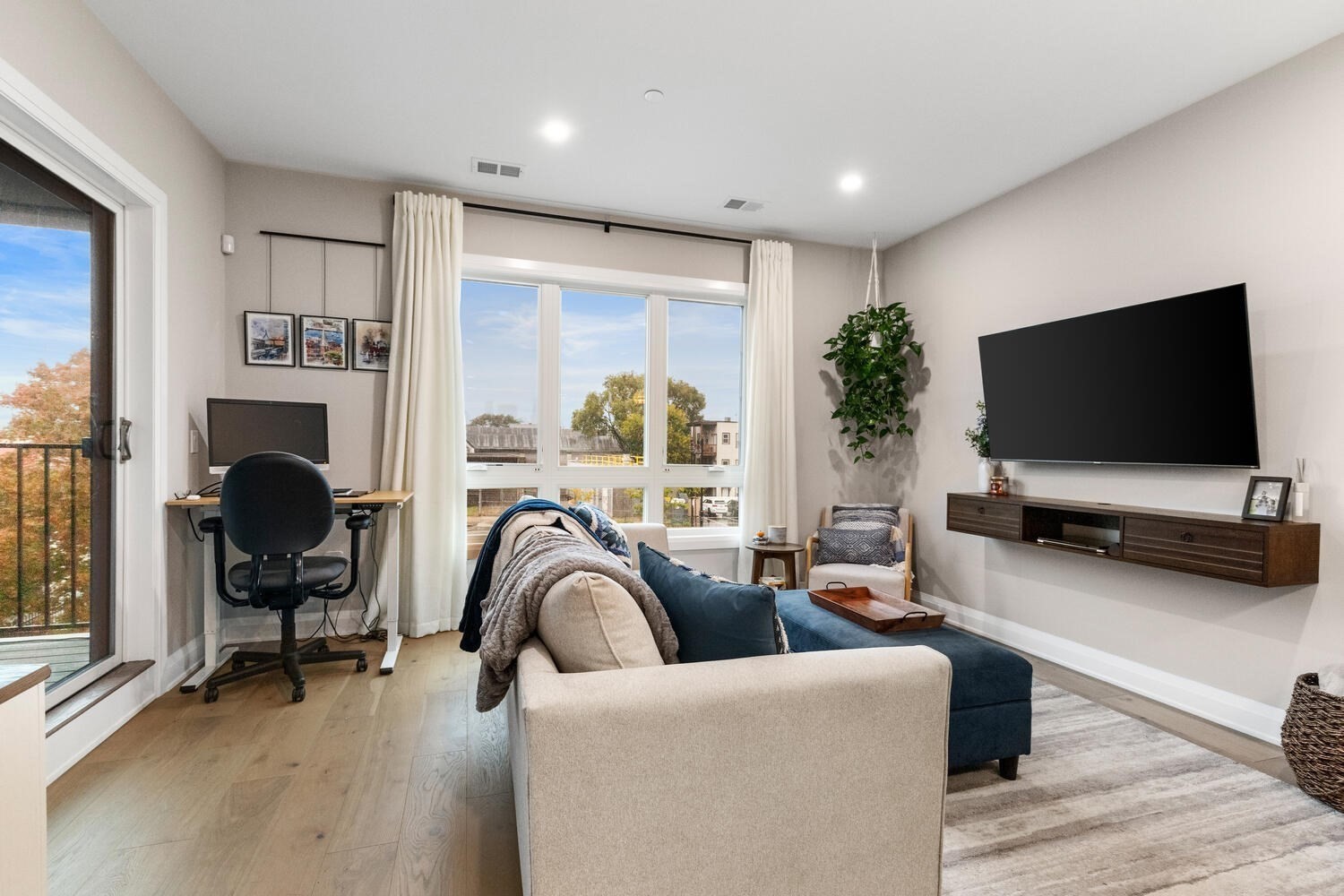 44 Ellery St # 303