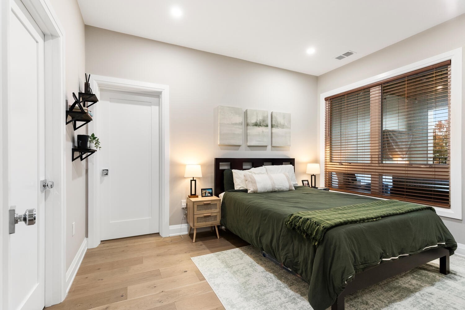 44 Ellery St # 303