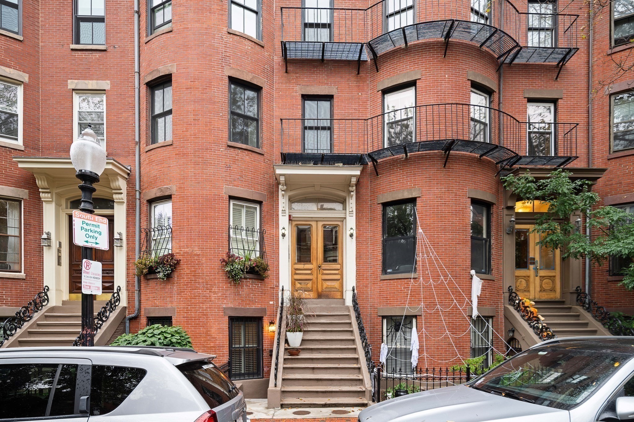 7 Concord Sq # 1