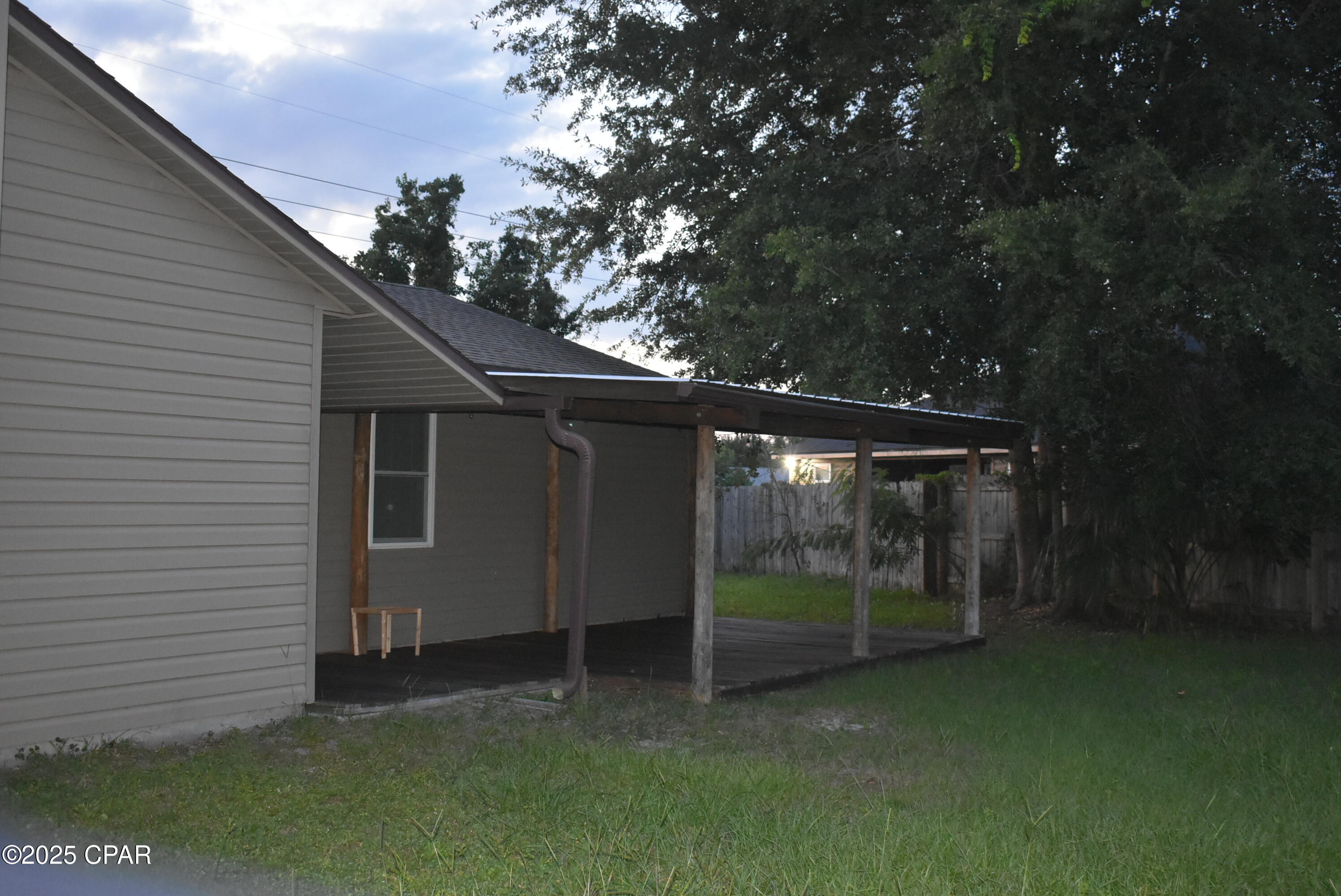 4043 Woodville Lane
