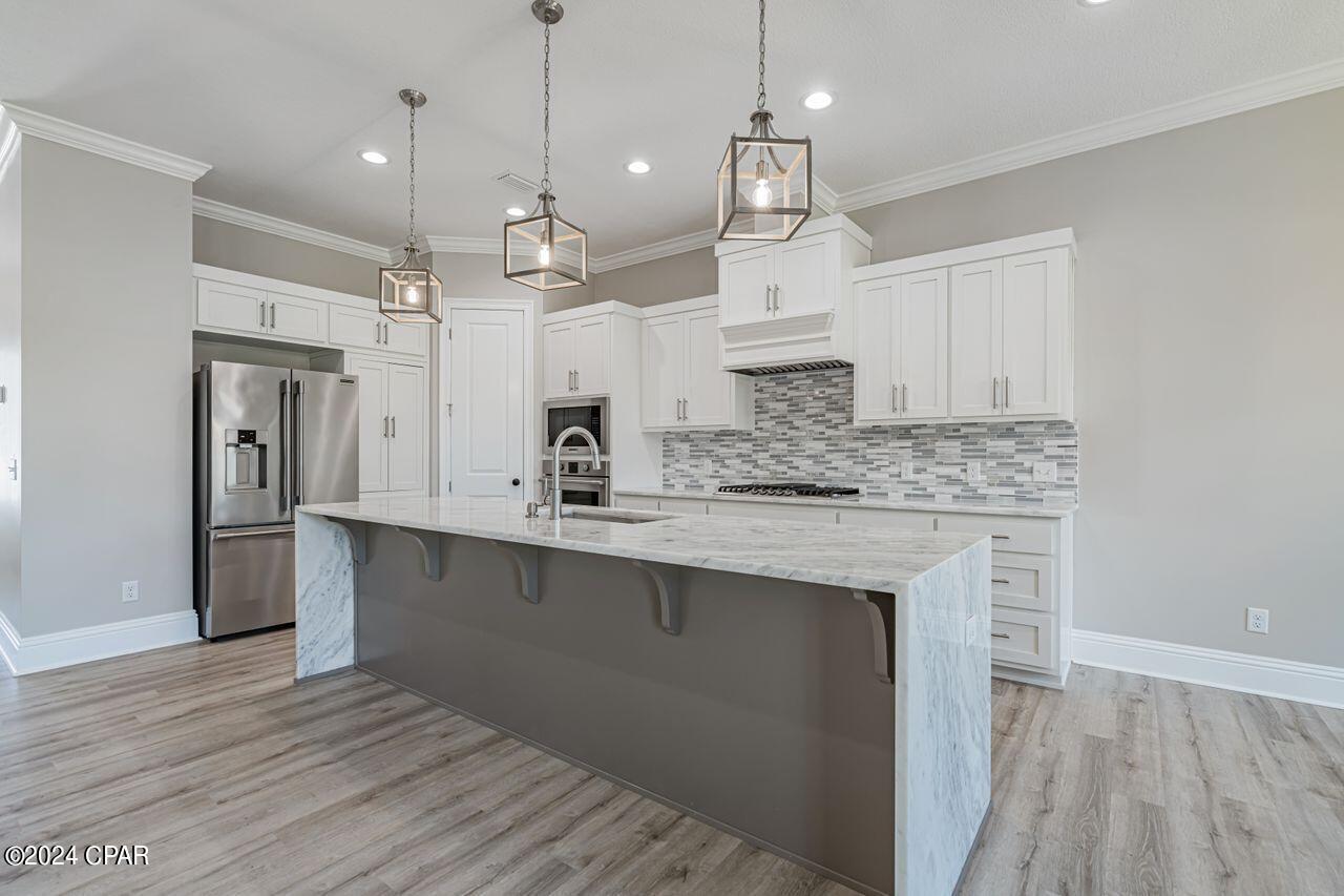 3926 Diana Court