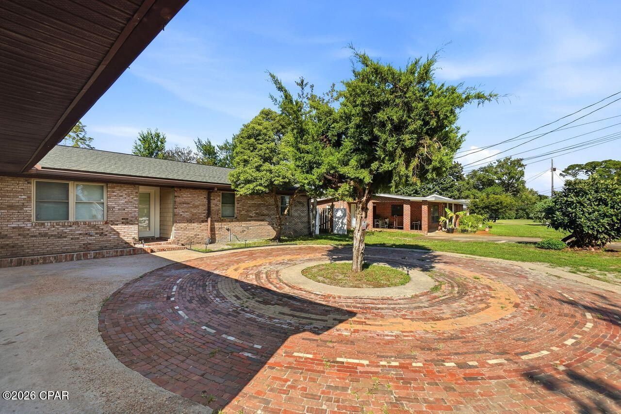 205 Greenwood Drive