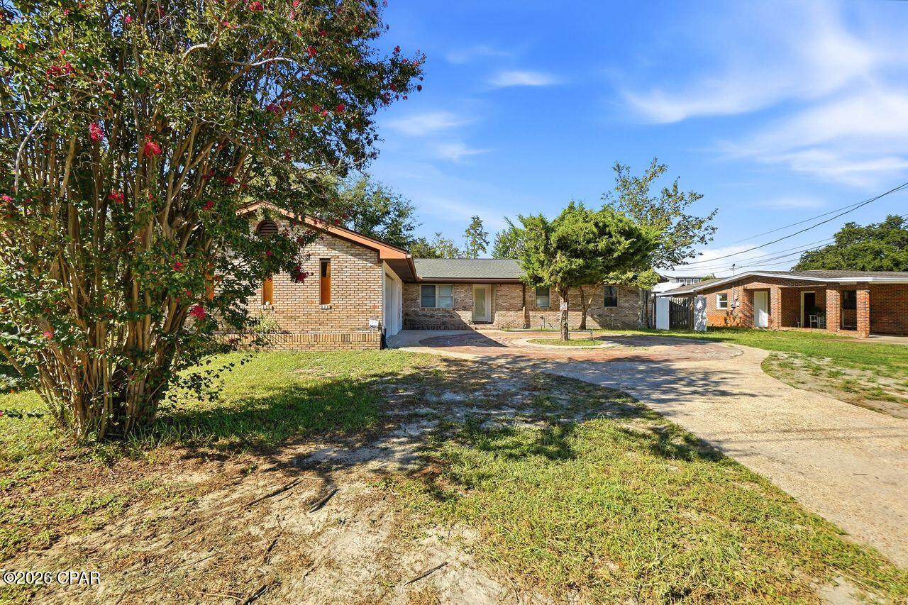 205 Greenwood Drive