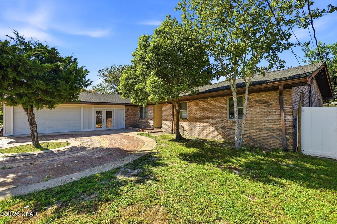 205 Greenwood Drive