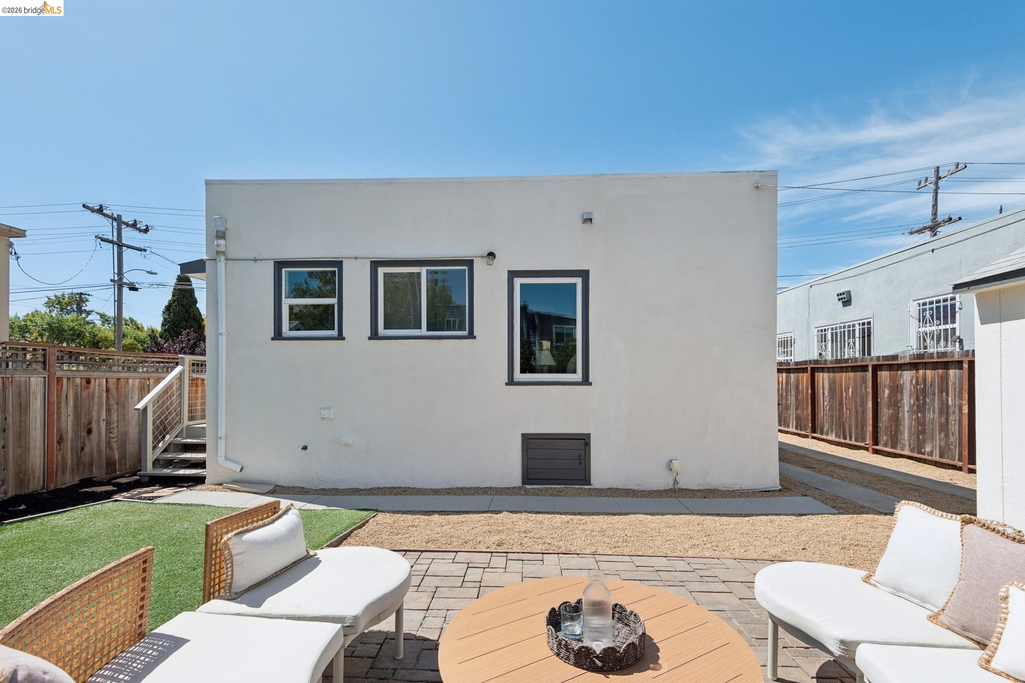 5618 Gaskill St