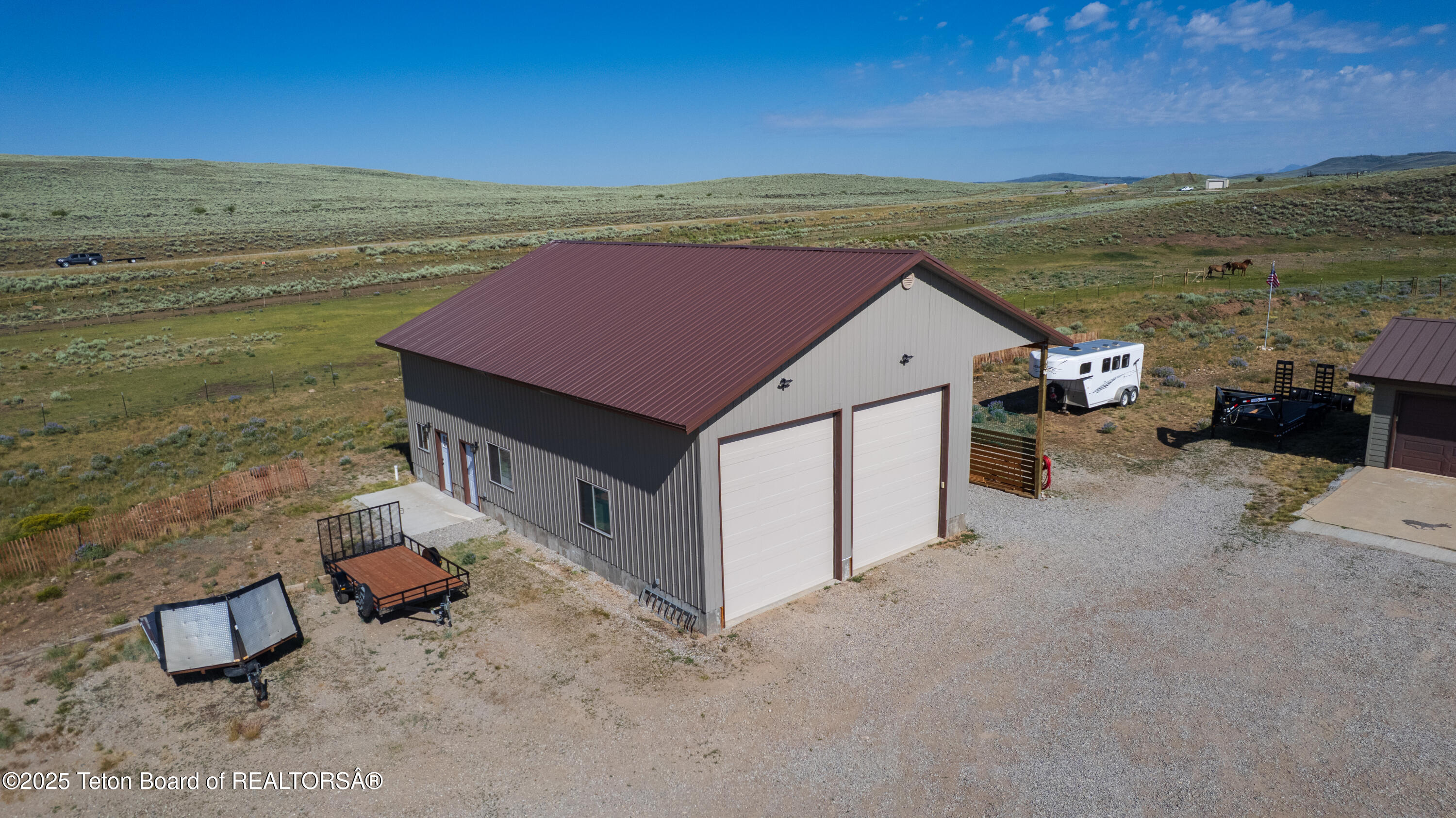 362 SNOWMOBILE Lane