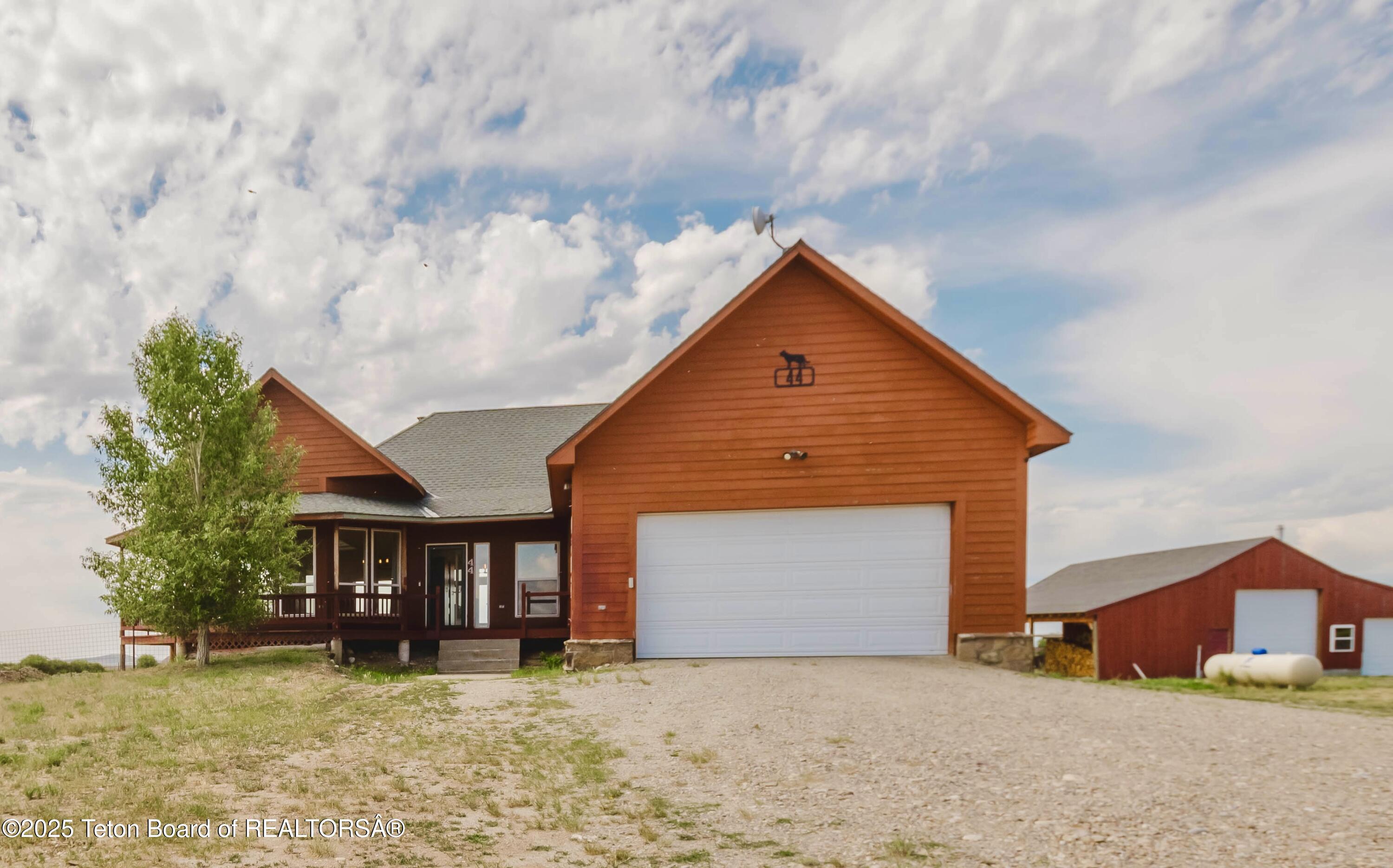 44 GLACIER Road