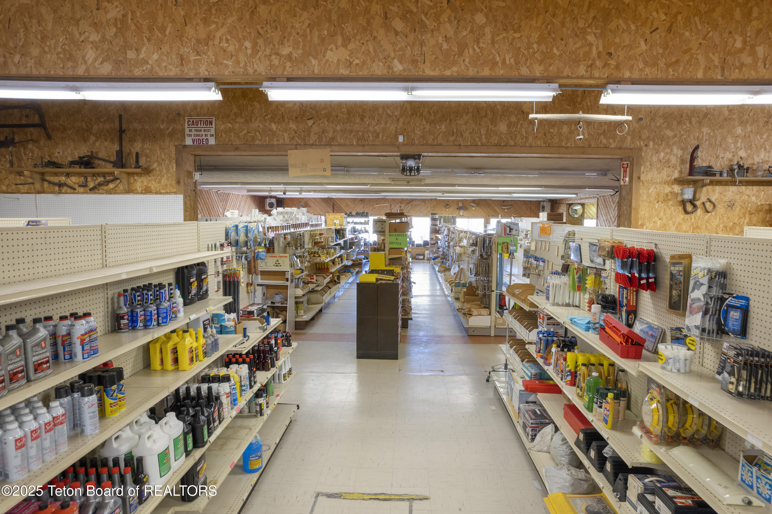 10652 US HIGHWAY 189