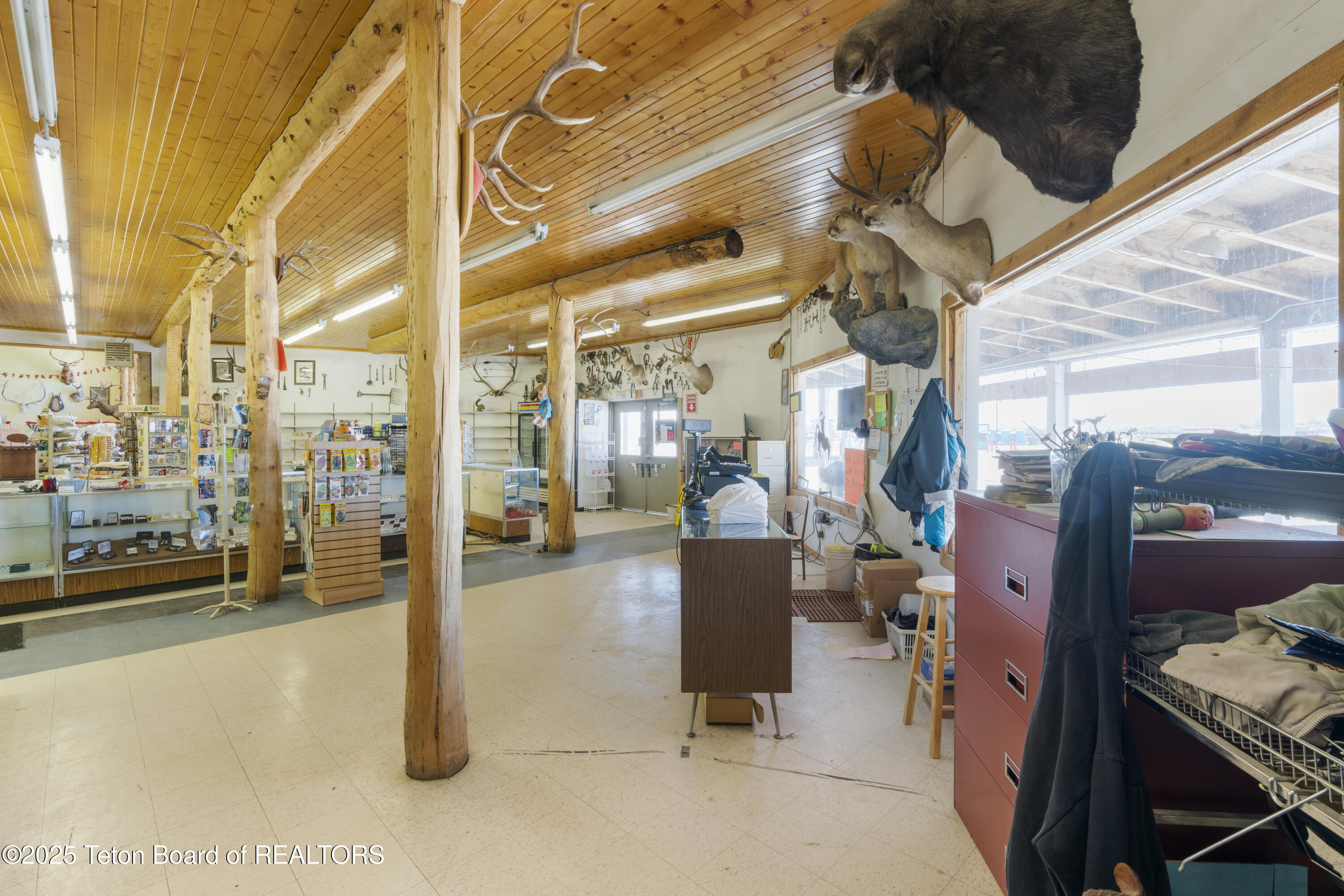 10652 US HIGHWAY 189