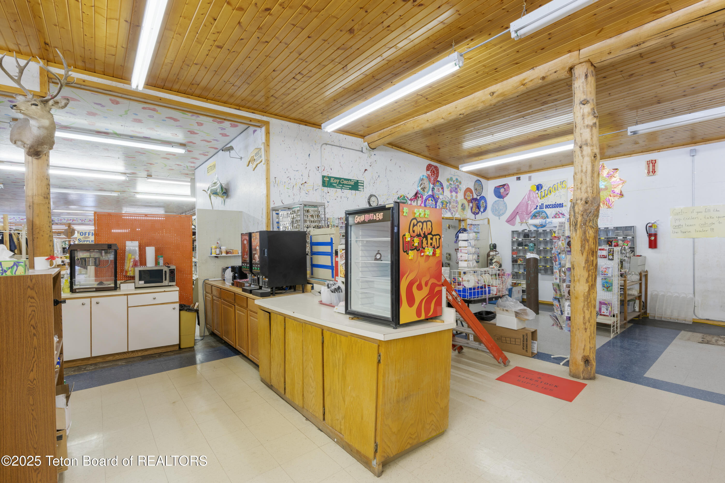 10652 US HIGHWAY 189