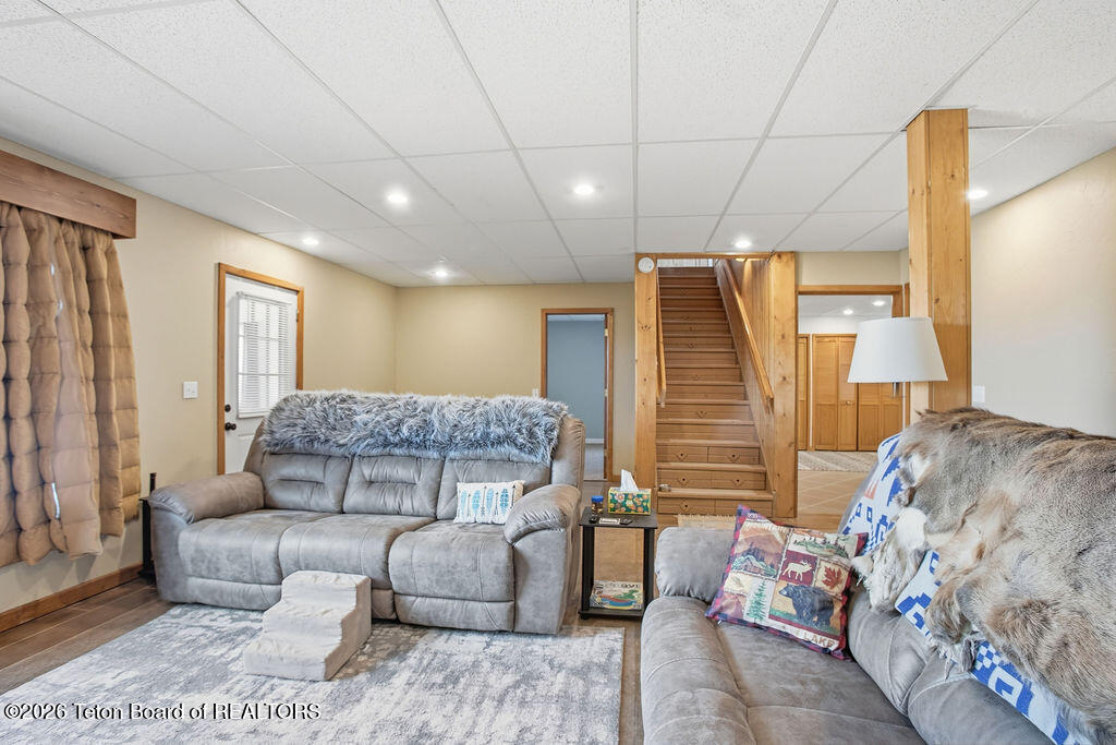 362 SNOWMOBILE Lane