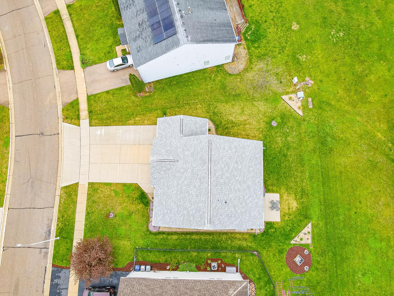 3465 Samson DRIVE