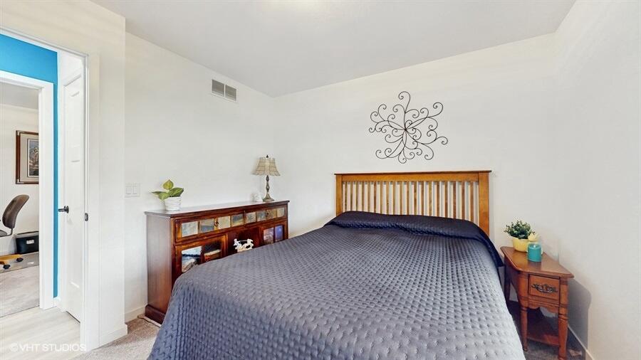 3465 Samson DRIVE