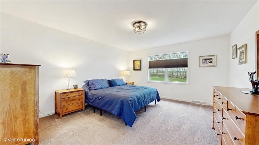 3465 Samson DRIVE