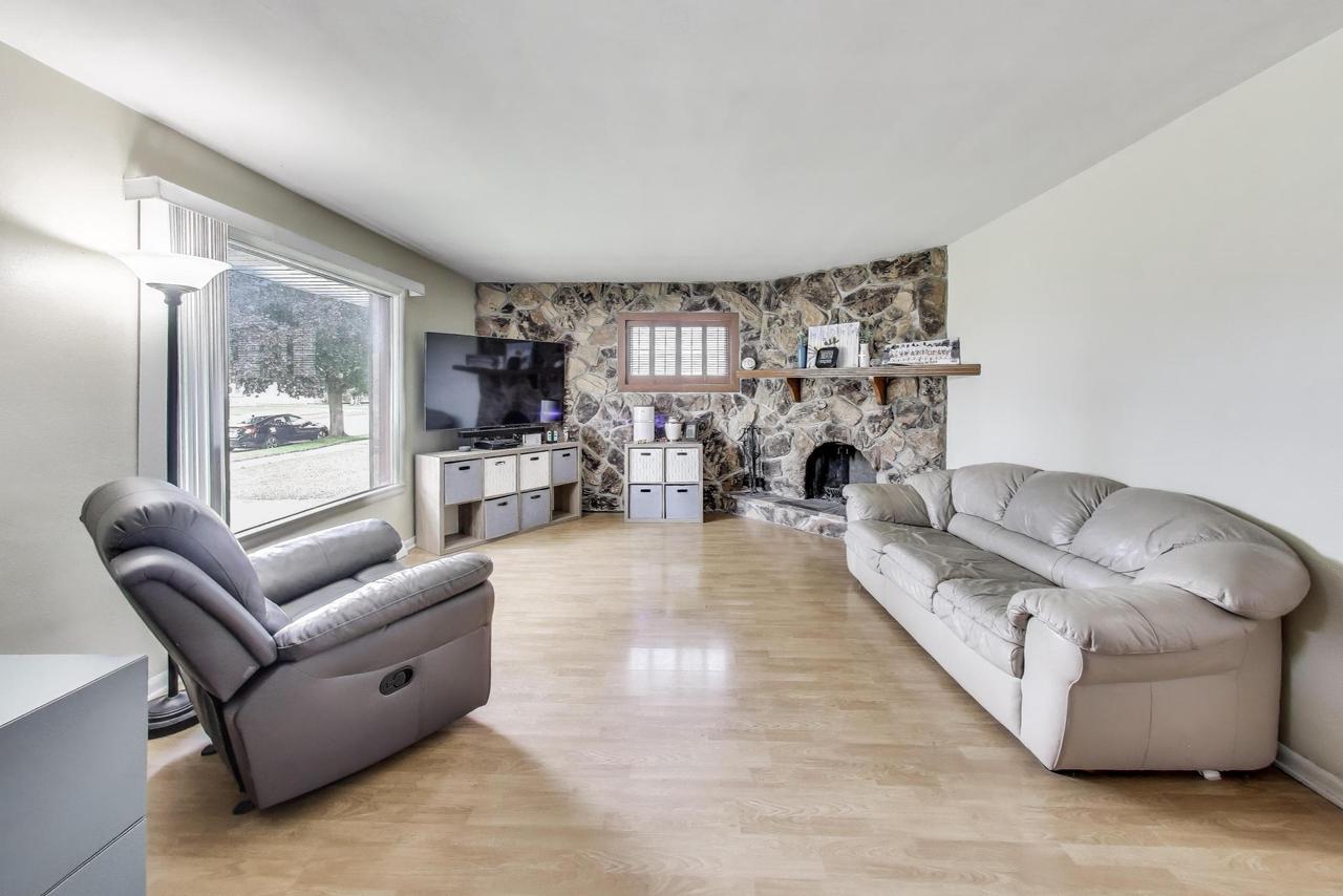 917 Berkeley DRIVE