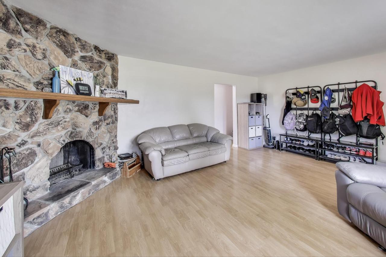 917 Berkeley DRIVE