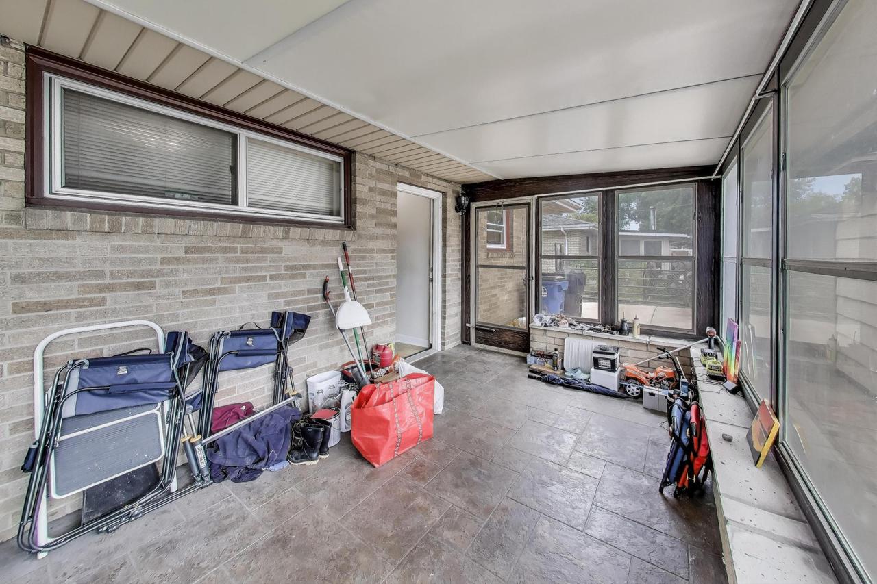 917 Berkeley DRIVE