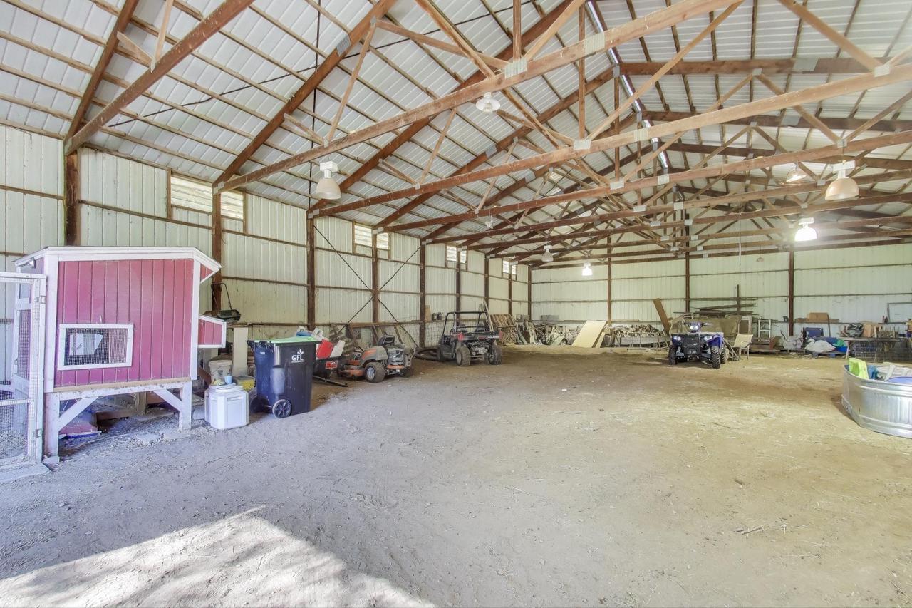 6120 Town Line ROAD