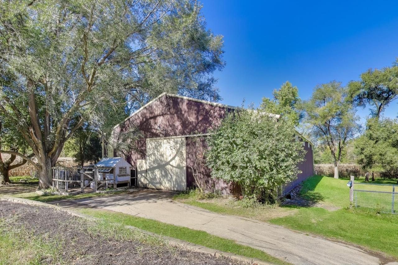 6120 Town Line ROAD