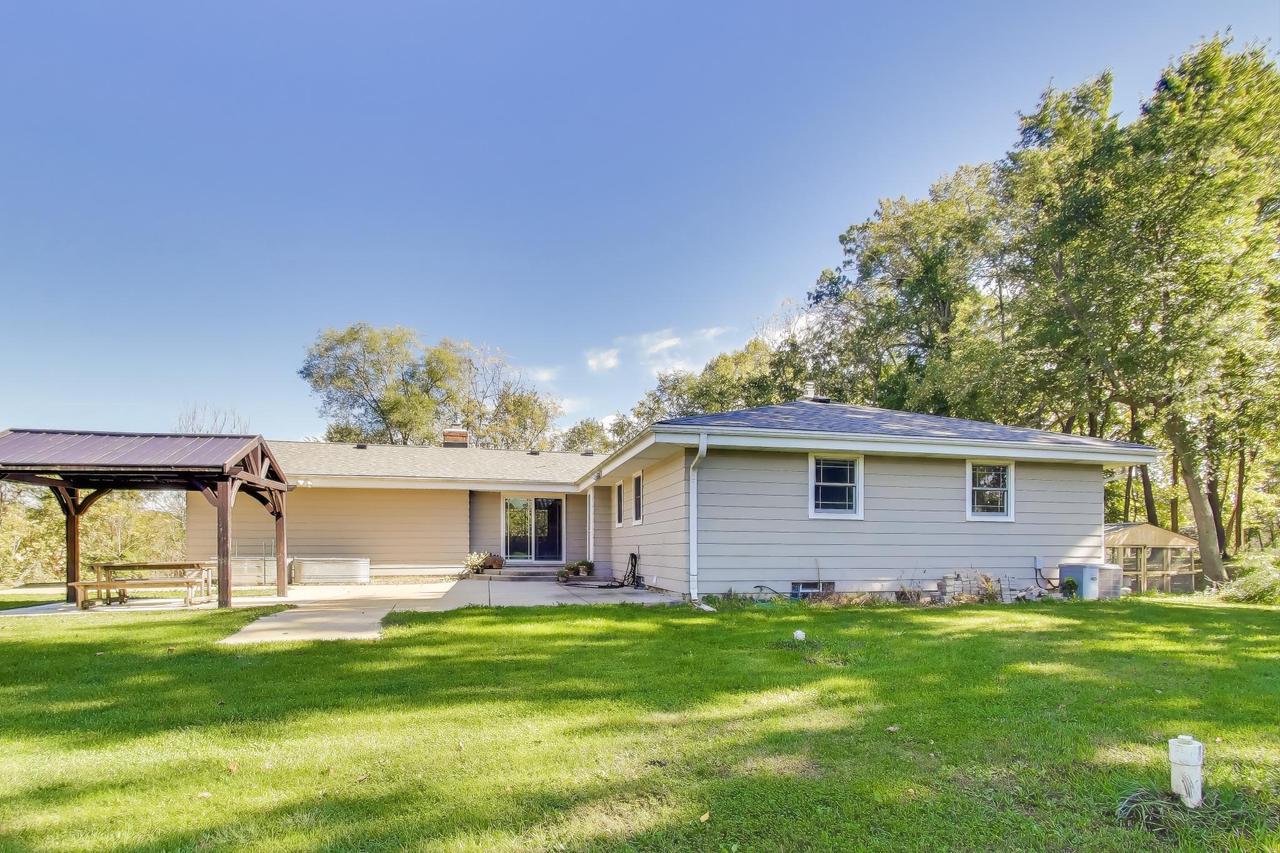 6120 Town Line ROAD