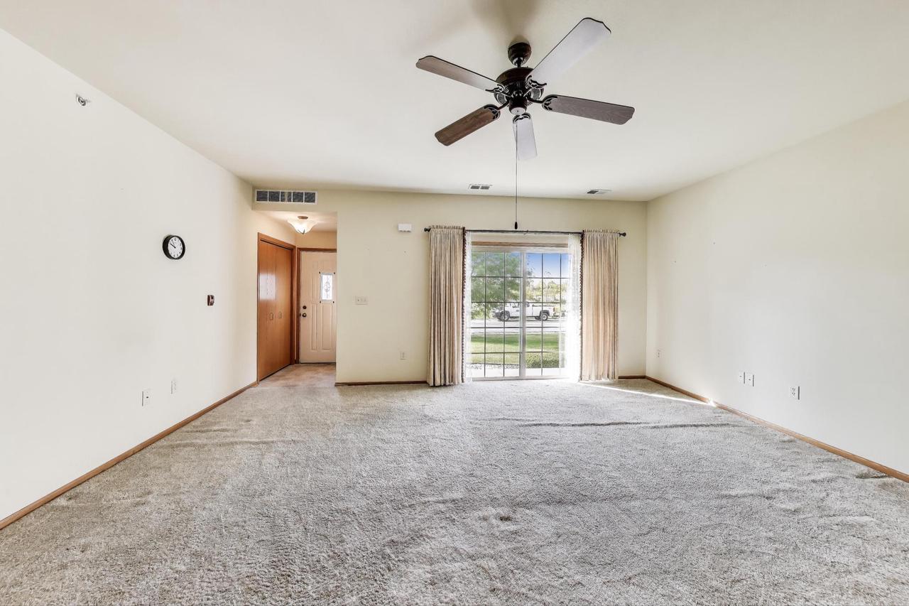 7136 Parkside LANE 122