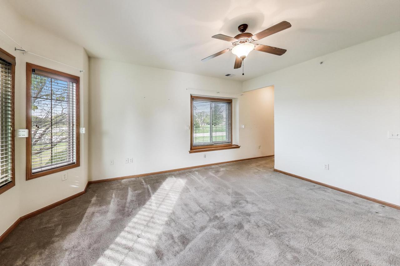 7136 Parkside LANE 122