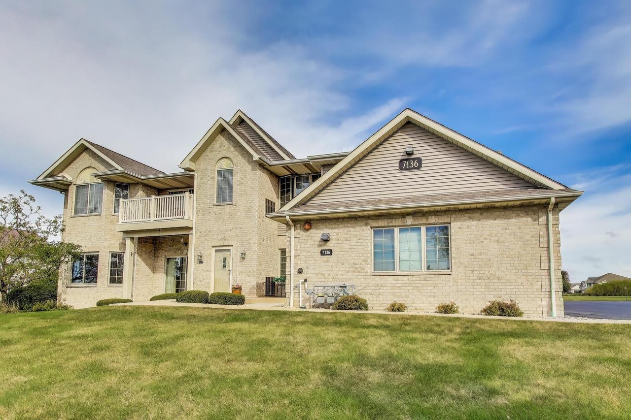 7136 Parkside LANE 122