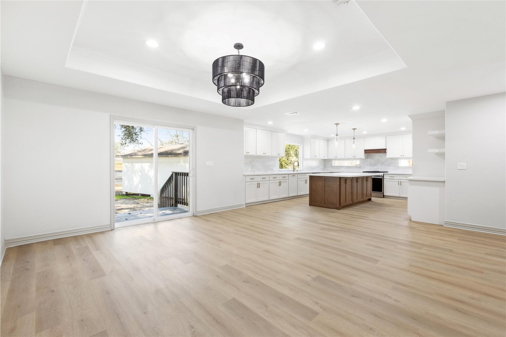 925 County Road 737b