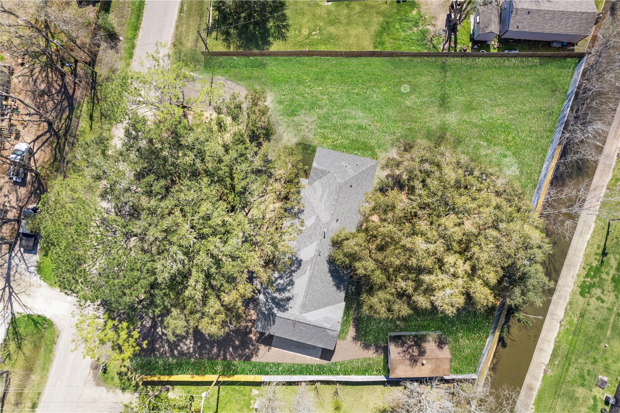 925 County Road 737b