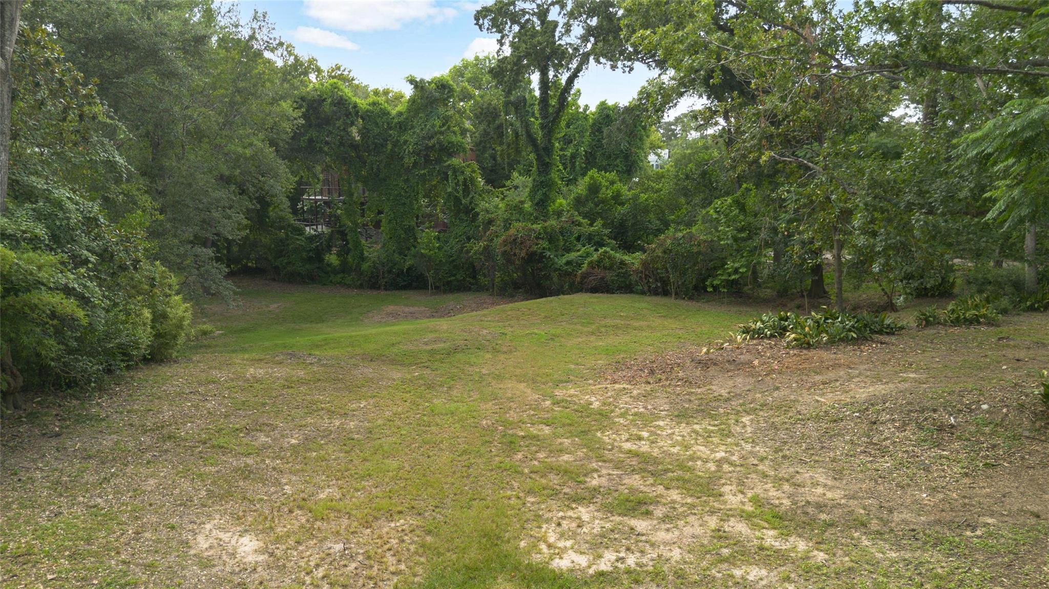 11685 Arrowwood Circle