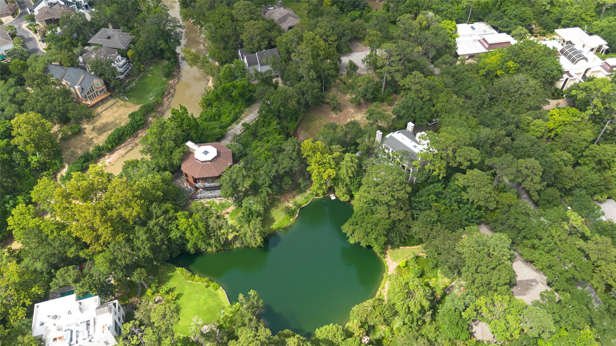 11685 Arrowwood Circle